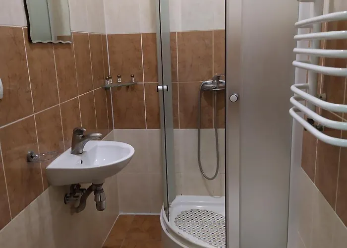 Zerban Hotel *